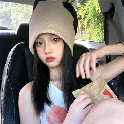 宣汉伴游女生凡白的资料